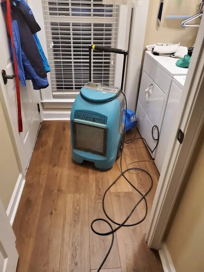 Commercial dehumidifier deployed for Flood Damage Cleanup in Port St. Lucie